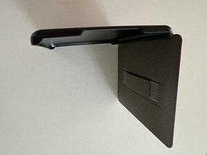 Ümbris Kindle 6,8 tolli jaoks (5 foto / 5)