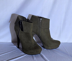 Guess saapad, us size 6 (1 foto / 7)