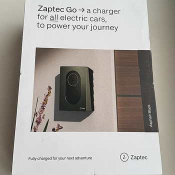 Zaptec Go (22kw) , Asphalt Black