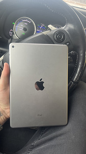 iPad Air 2 64gb WiFi (2 foto / 2)