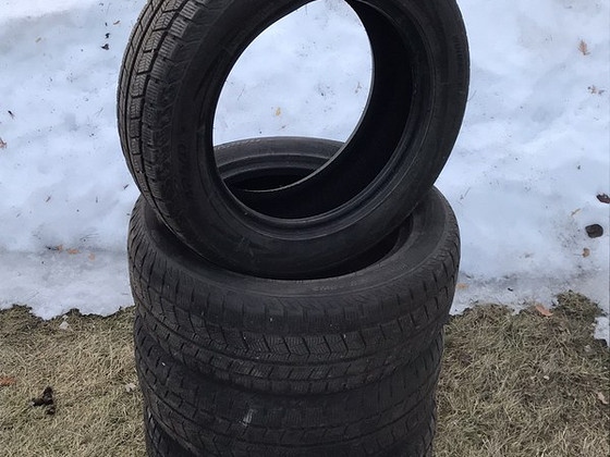 Резина 215/55R16
