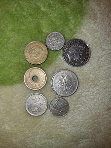Продать монеты (7 фото из 8)