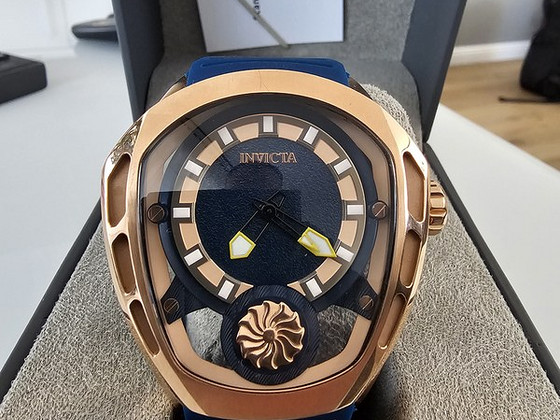 Новые часы invicta Acula. Модель 34555