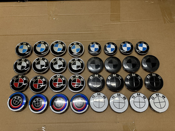 Колпачки на диски BMW