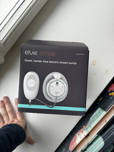 Молокоотсос breast pump Elvie (1 фото из 2)