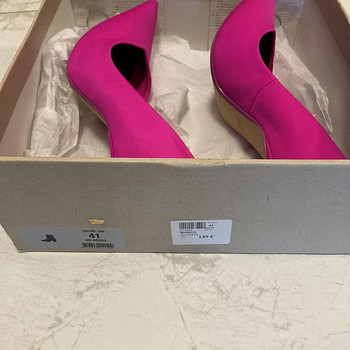 Zara Bianco kingad