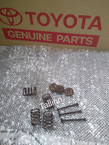 Toyota Land Cruiser 200 4744722010 9050120604 4744930030 (1 фото из 1)