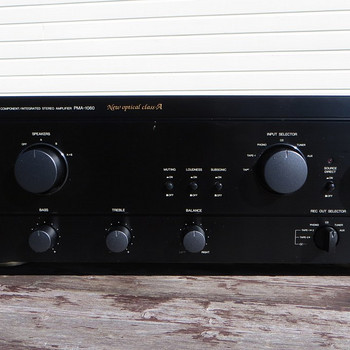 DENON PMA 1060
