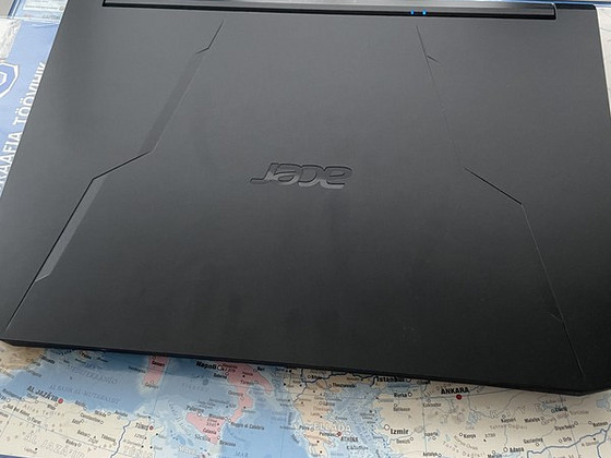 Acer Nitro 5 AN515-57