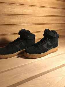 NIKE COURT BOROUGH MID Saapad / Meeste jalatsid (2 foto / 4)