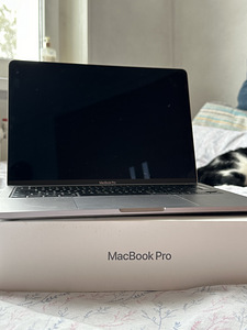 MacBook Pro 13" M1 (1 фото из 7)