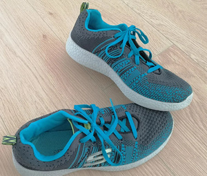 Skechers tossud, s. 38 (3 foto / 5)