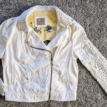 Guess jakk valge pitsiline