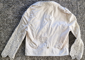 Guess jakk valge pitsiline (3 foto / 3)