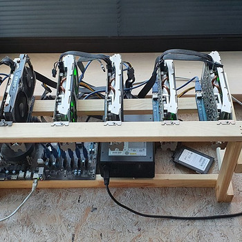 Майнер , 5 карт, 125 MH/s