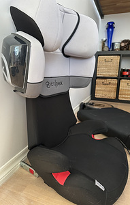 Cybex pallas m-fix turvatool koos isofix alusefa (1 foto / 2)