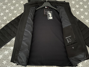 Tommy Hilfiger Kevadjope (2 foto / 4)