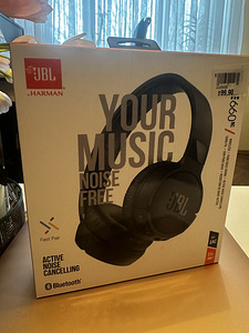 Наушник JBL660 NC (1 фото из 2)
