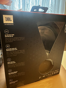 Наушник JBL660 NC (2 фото из 2)