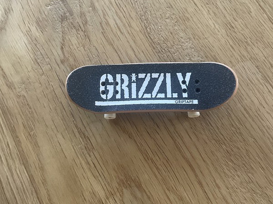 Fingerboard