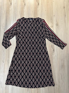 Tommy Hilfiger kleit 8 (M) (1 foto / 1)