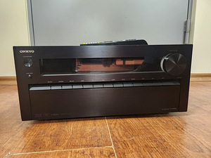 Onkyo TX-NR809 7.2 Audio Video Receiver 4K,USB,LAN (1 foto / 4)
