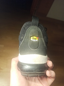 Кроссовки Nike Air Vapormax Plus (2 фото из 4)