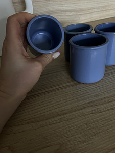 Горшки (2 фото из 3)