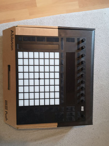 Ableton Push 2 (1 фото из 1)