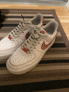 Af1 красная галочка (1 фото из 4)