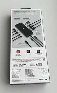 Unisynk 12 Port Dual Display USB-C Hub 8K Pro , Black (8 фото из 10)