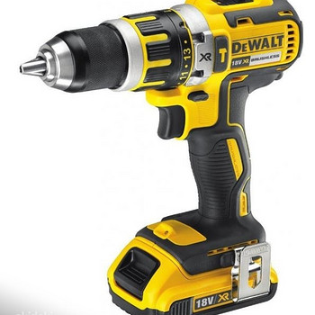 Аккумуляторная дрель DeWalt DCD795 + зарядка