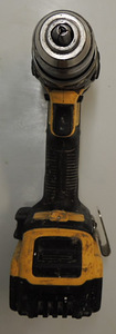 Akutrell DeWalt DCD795 + laadija (6 foto / 6)