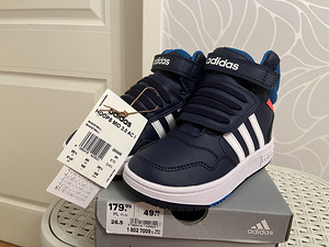 UUED Adidase кроссовки s 26,5 stp 17 (2 фото из 3)