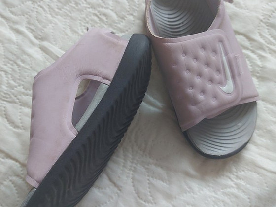 Сандалии Nike