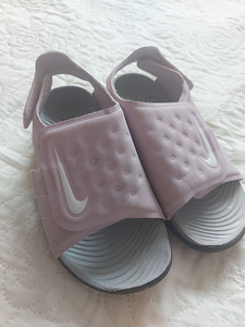 Nike sandaalid (2 foto / 2)