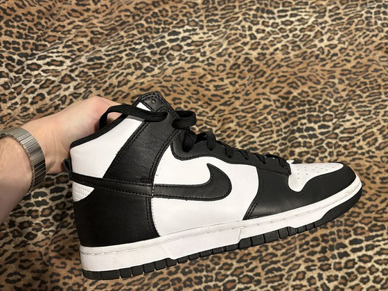 Nike Dunk High Panda
