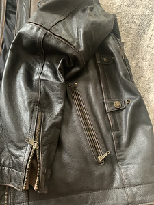 Nahktagi Harley Davidson (originaal), suurus 2XL (7 foto / 9)