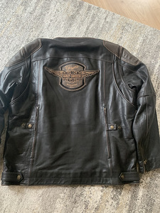 Nahktagi Harley Davidson (originaal), suurus 2XL (8 foto / 9)