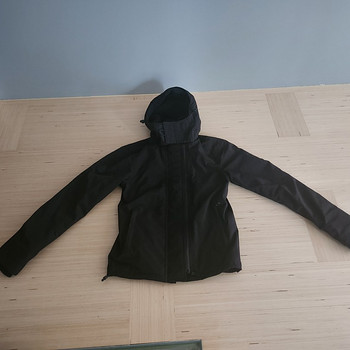 Продается как новая куртка для мальчиков к/с Superdry XS