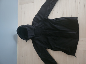 Продается как новая куртка для мальчиков к/с Superdry XS (2 фото из 4)