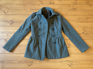 Красивая куртка H&M k/s, XS/34 (2 фото из 3)