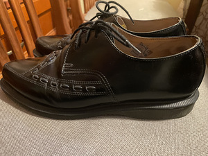 Dr. Martens туфли (унисекс) (2 фото из 7)