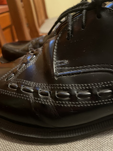 Dr. Martens туфли (унисекс) (3 фото из 7)