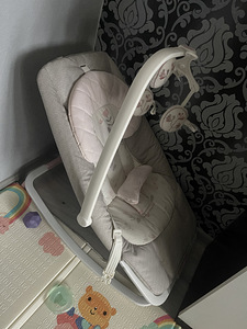 Детский шезлонг Joie (2 фото из 4)