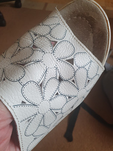 Nahast sandaalid suurus 39-40 (3 foto / 4)
