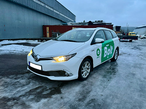 Autorent Toyota Auris Hybriid/LPG Kasko (5 foto / 5)