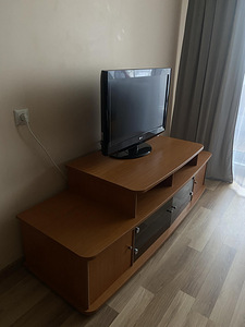 TV alus (3 foto / 4)