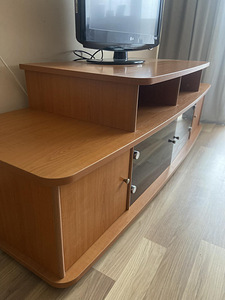 TV alus (4 foto / 4)