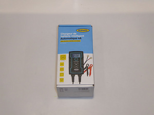 Автомобильная зарядка RING RESC808FR (2 фото из 5)